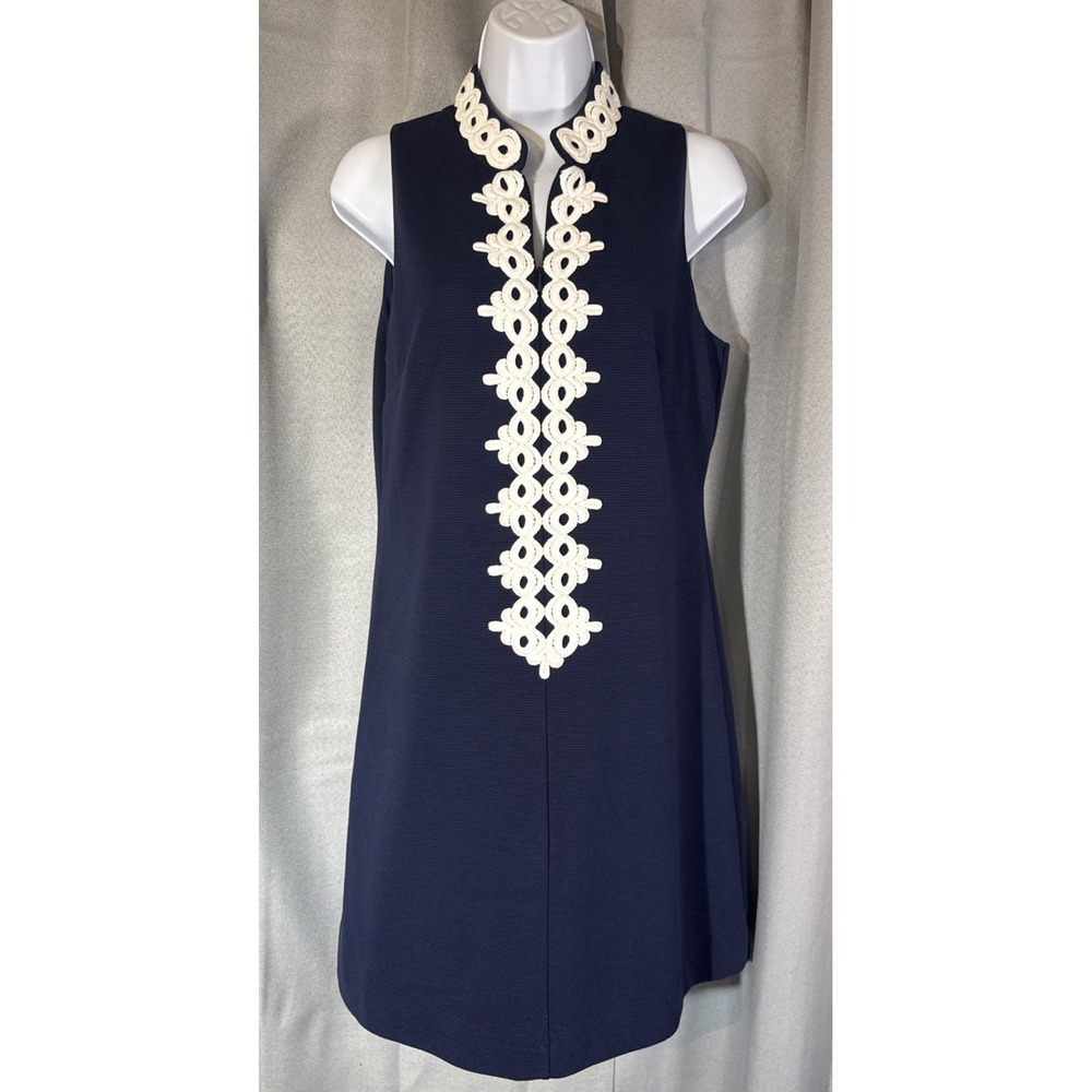 Lilly Pulitzer Callista Shift Dress True Navy Blue White Lace Trim Medium M